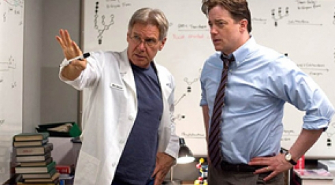 Official photo from the movie: Extraordinary Measures.