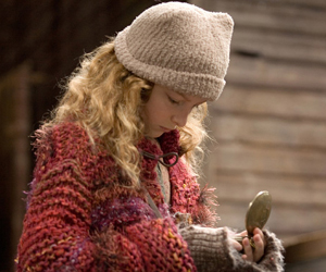 Still shot from the movie: Golden Compass, The.