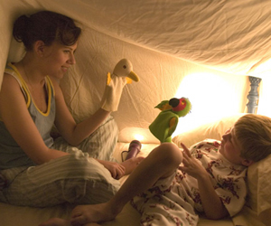 Still shot from the movie: Nanny Dairies, The.