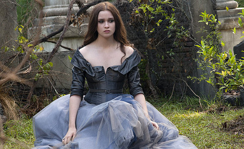 Beautiful Creatures parents guide