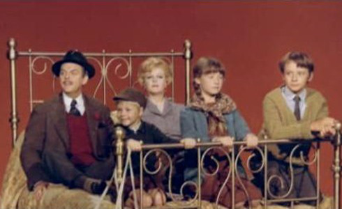 Bedknobs and Broomsticks parents guide