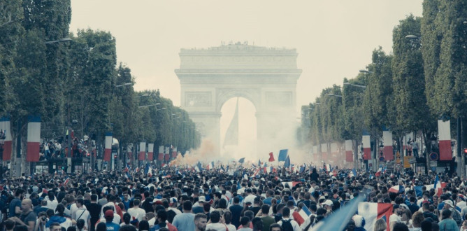 Les Miserables (2019) parents guide